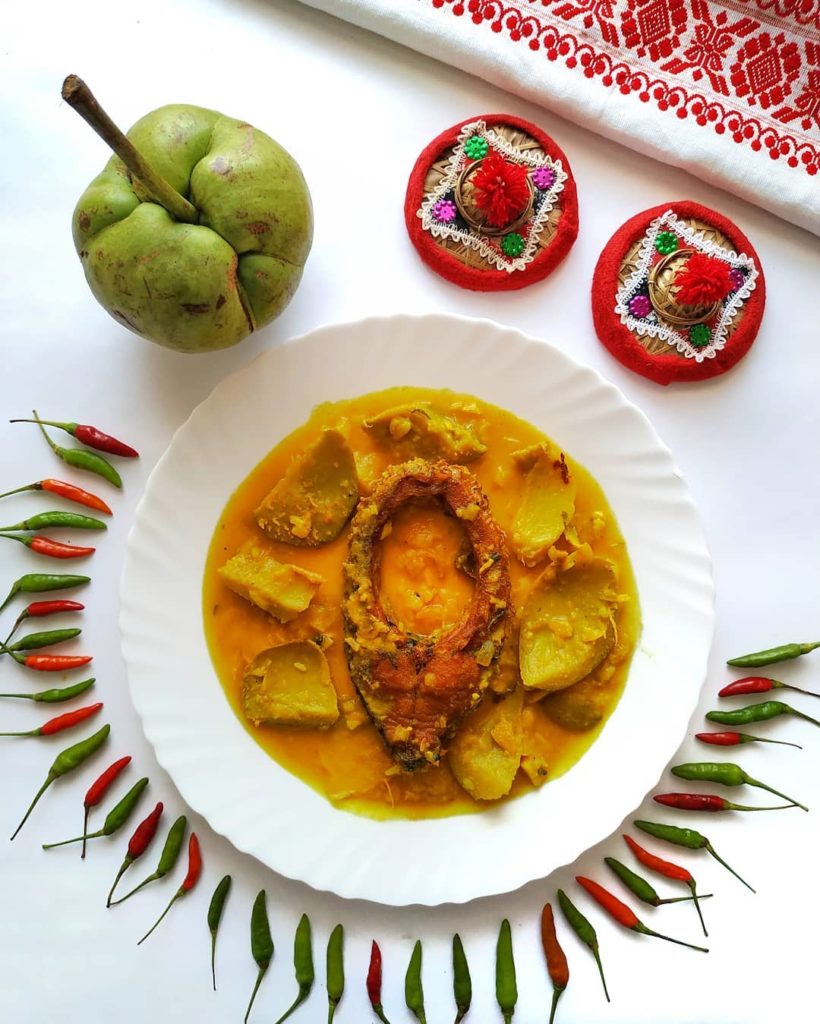Sour fish curry with Ou Tenga | Image source: geets_food_stories