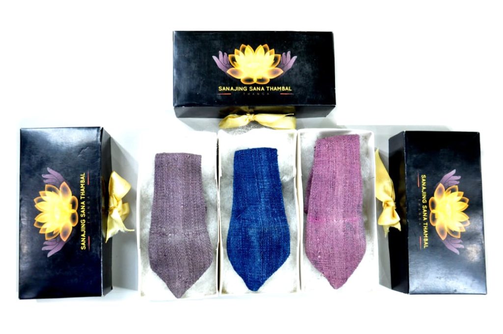 Products from lotus yarn